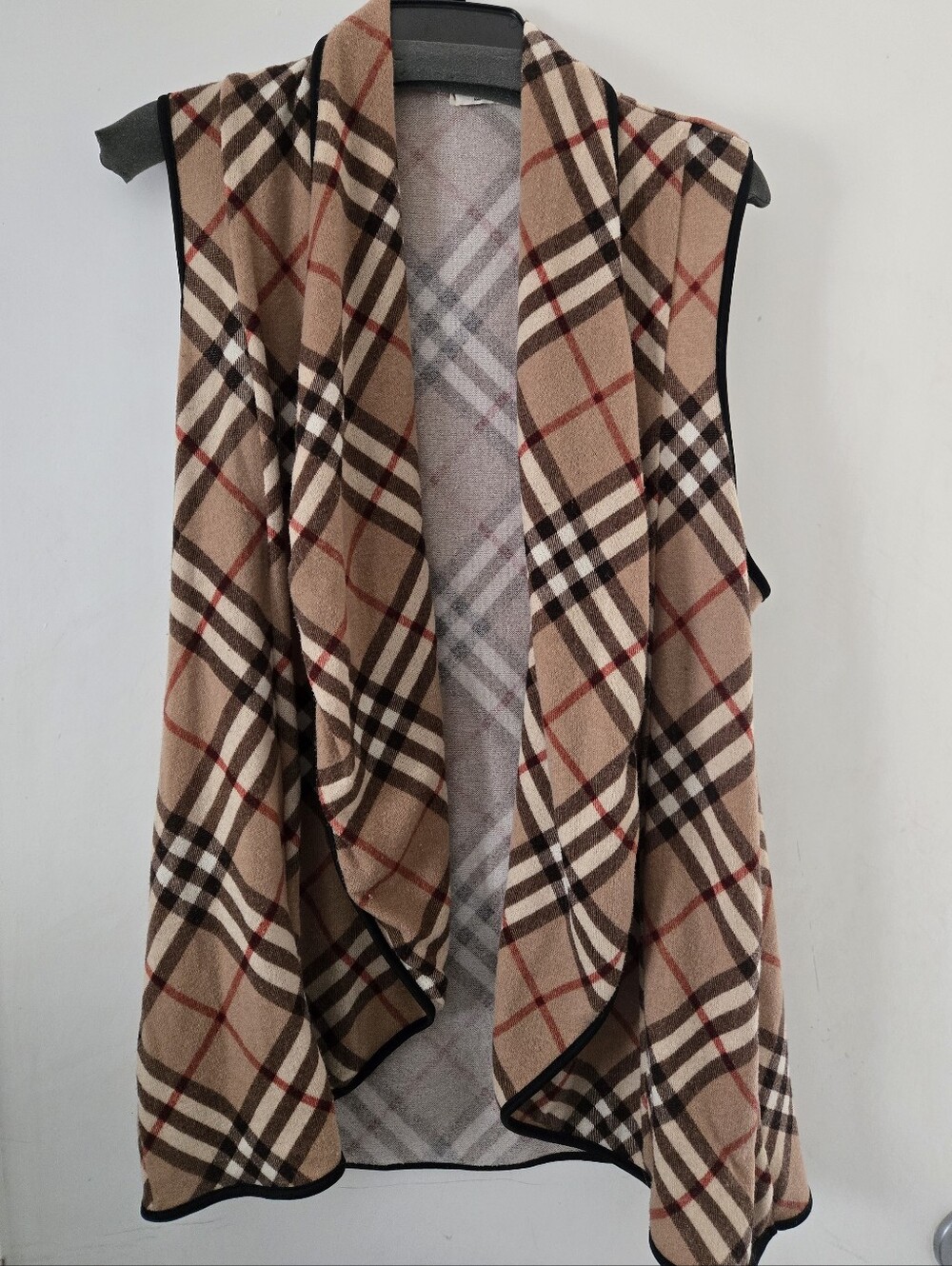 Promesa Plaid Cowl Neck Vest